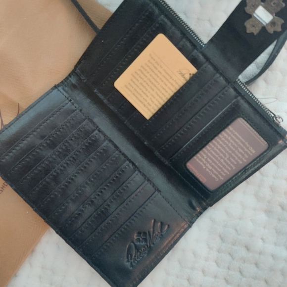 Patricia Nash Consiliana crossbody organizer, Tribal Weave and matching wallet - Picture 3 of 5